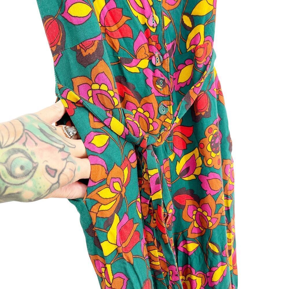 ModCloth Vibrant Floral Jumpsuit Tie Waist Cropped Size Small Dopamine Dressing - Picture 6 of 9